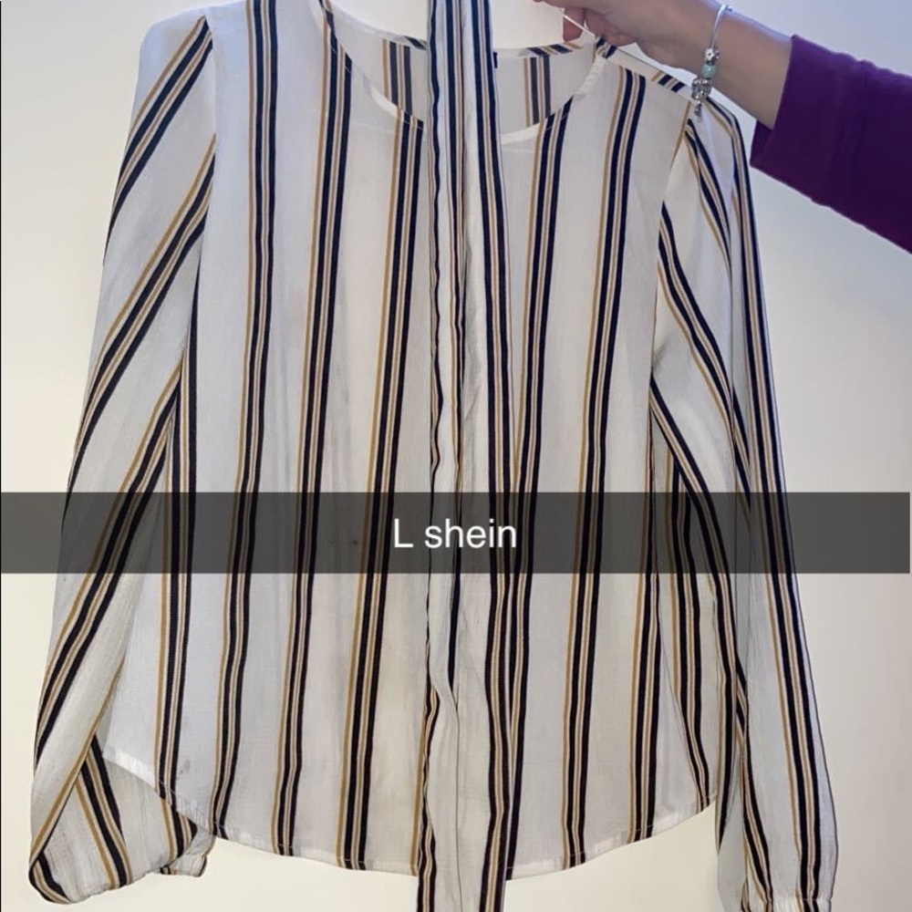 Long sleeve shirt with belt white black and yellow
